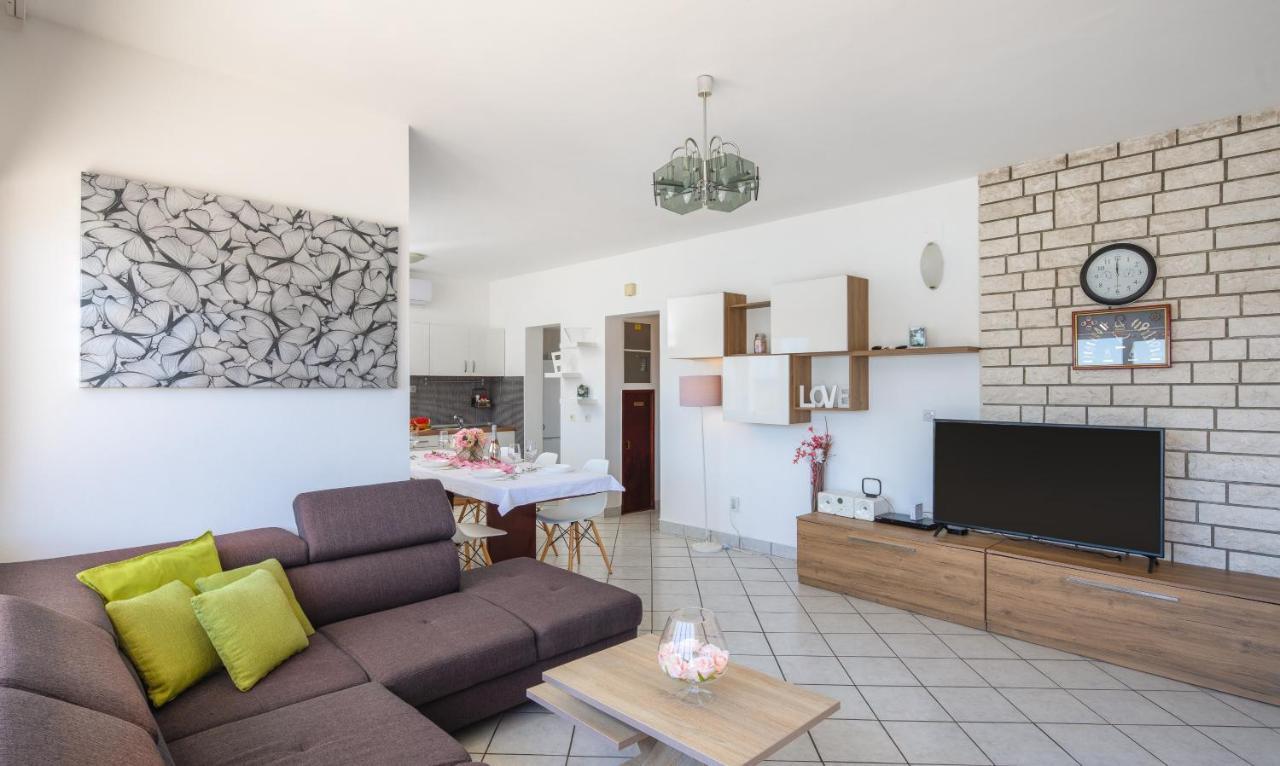 Apartments Villa Zrinka - Last Season Ever! Rogoznica  Eksteriør bilde